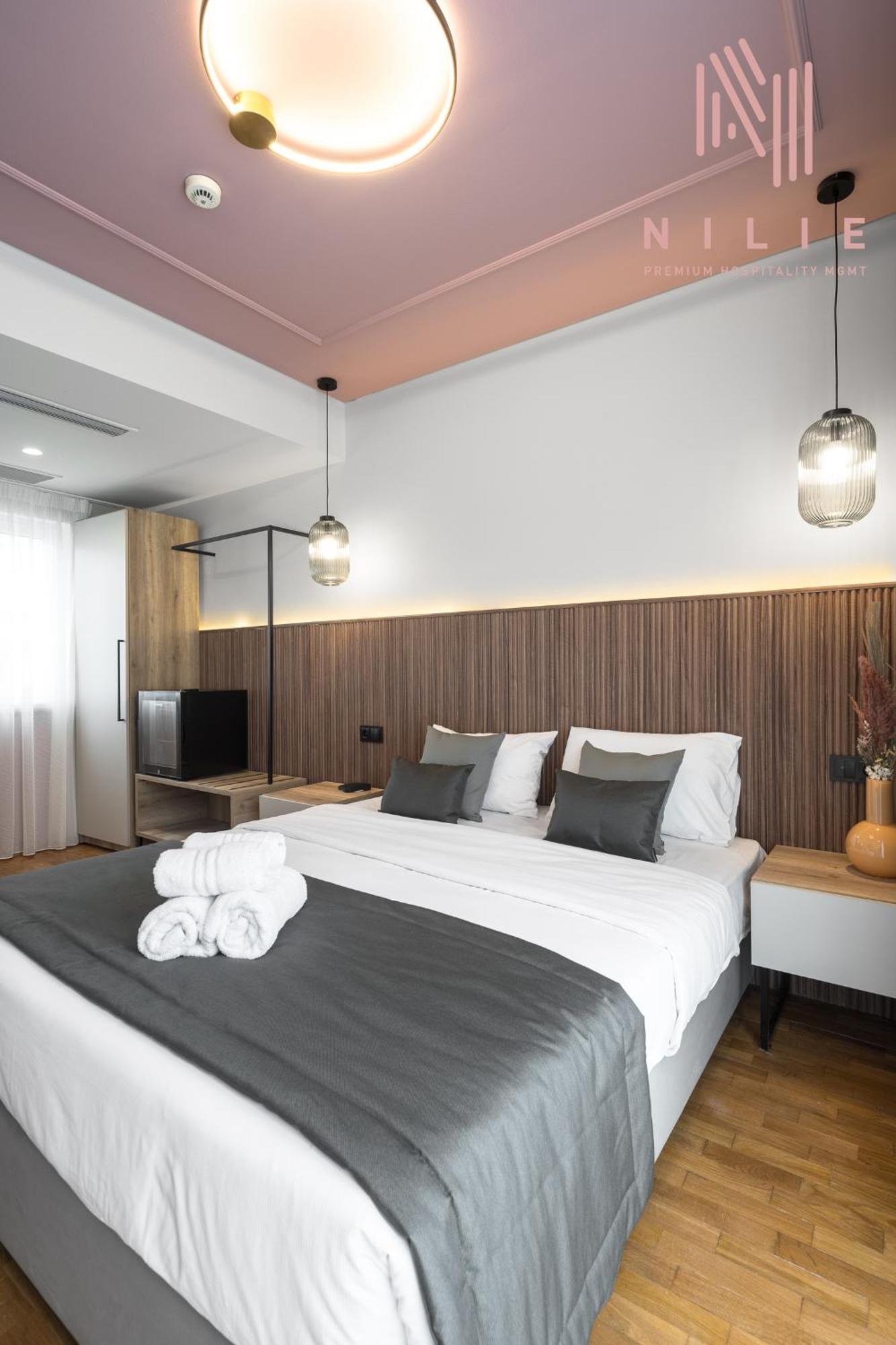 Esther Suites, Nilie Hospitality Mgmt Салоники Экстерьер фото