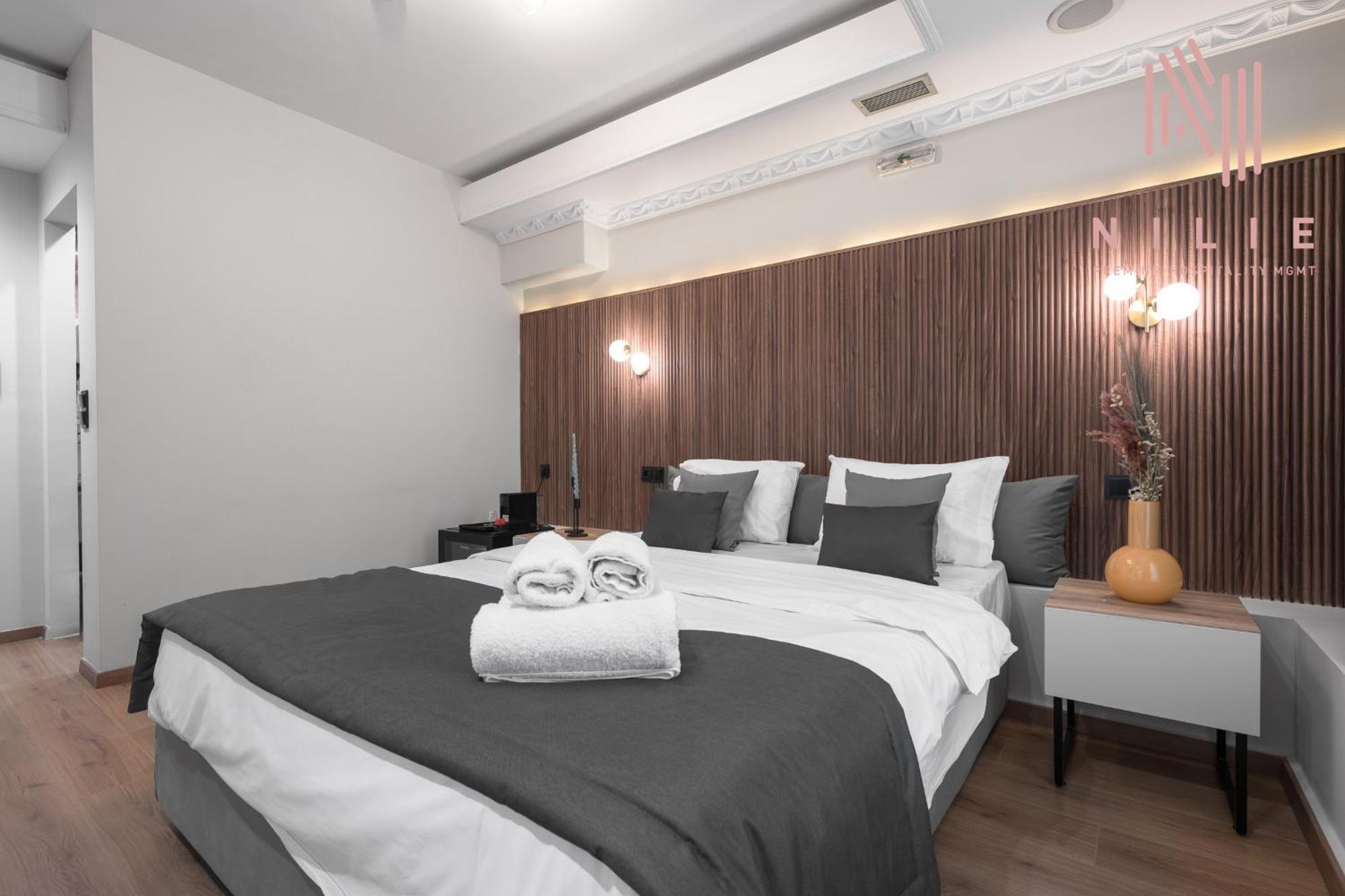 Esther Suites, Nilie Hospitality Mgmt Салоники Экстерьер фото