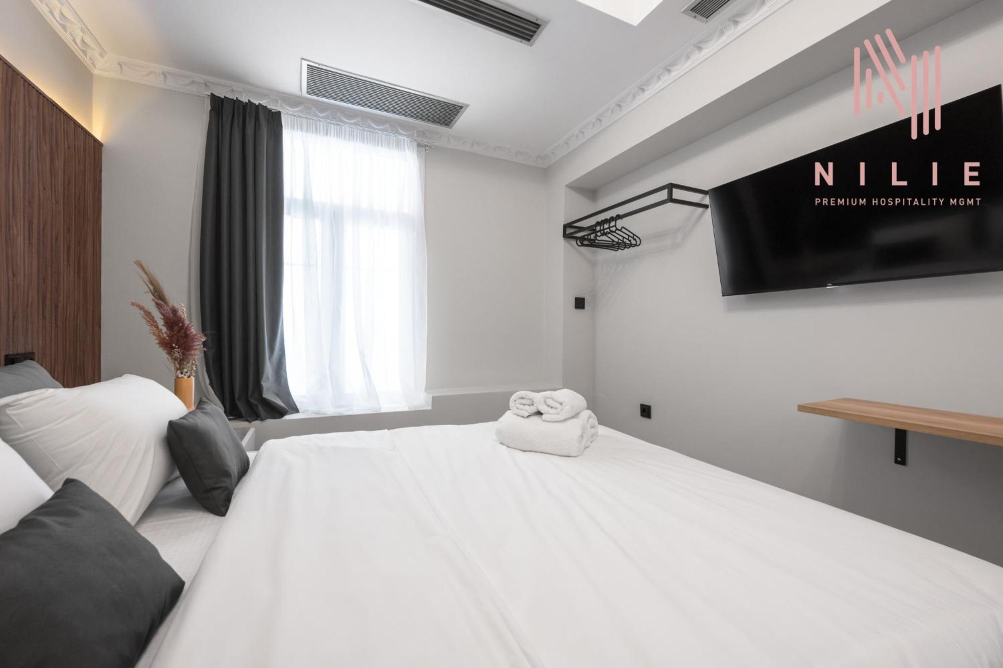 Esther Suites, Nilie Hospitality Mgmt Салоники Экстерьер фото
